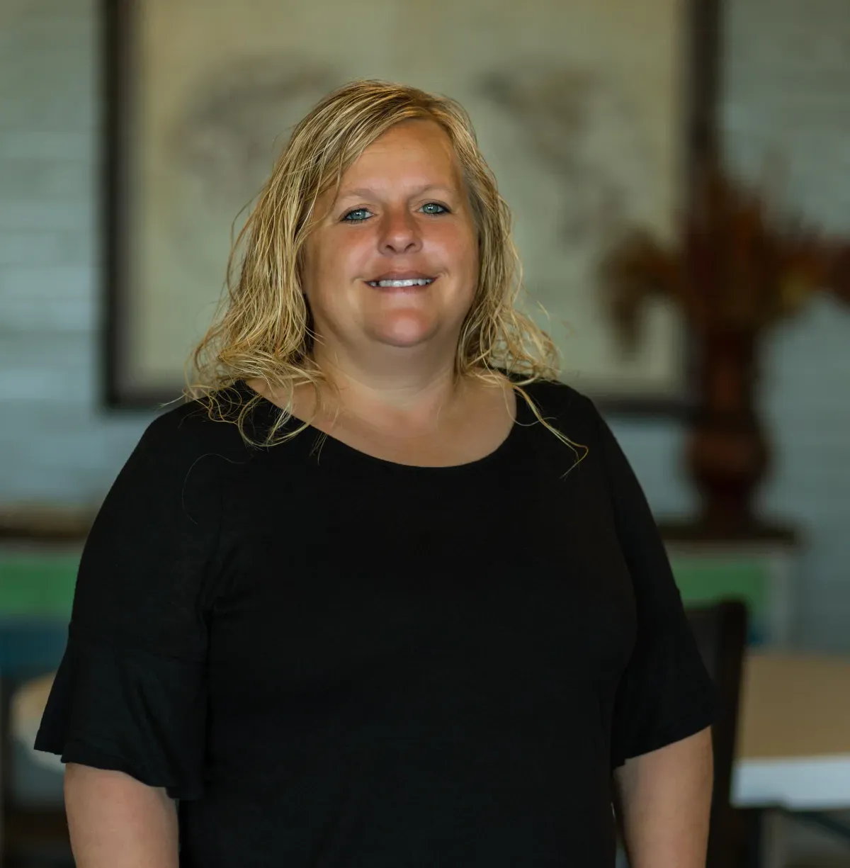 Shelly Lopez Rayne Branch Manager